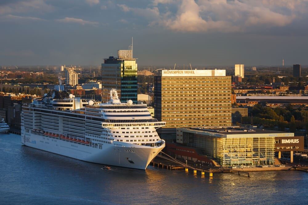 Amsterdam Approves Cruise Ship Ban