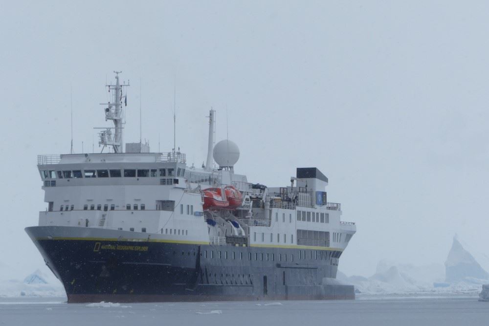 Antarctic Cruising with Lindblad Expeditions-National Geographic