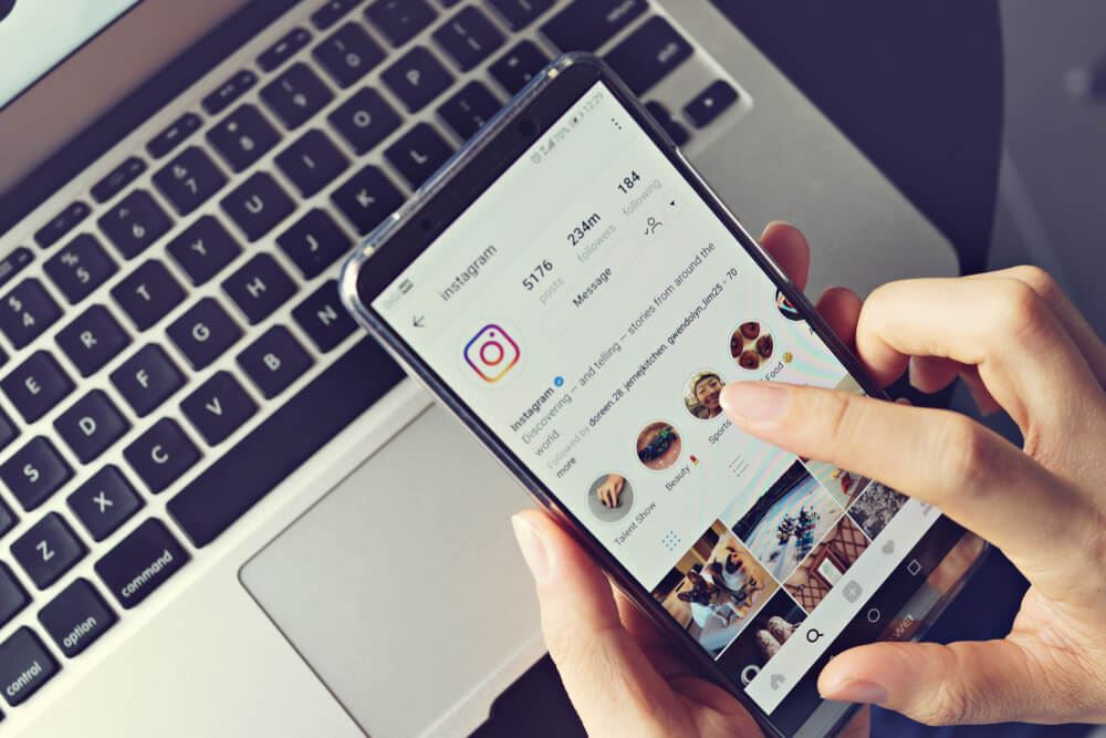 9 Instagram Accounts for Travel Advisors to Follow