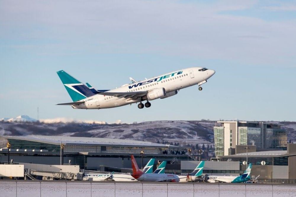 WestJet Encore Pilots Reach New Tentative Agreement, Avert Strike