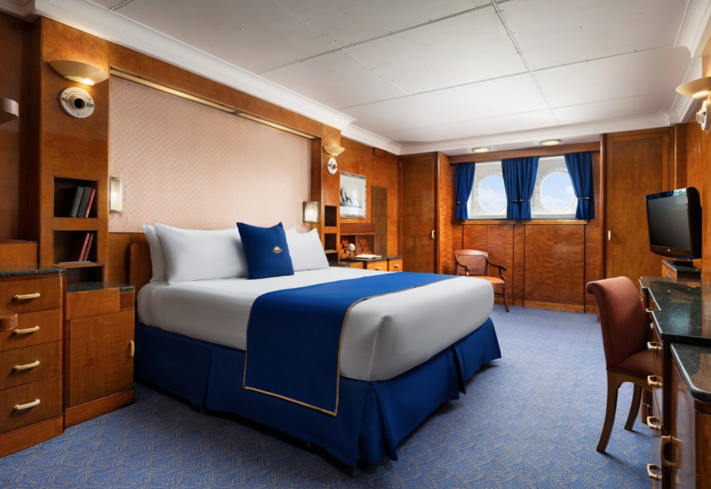 Guestroom on the haunted Queen Mary 