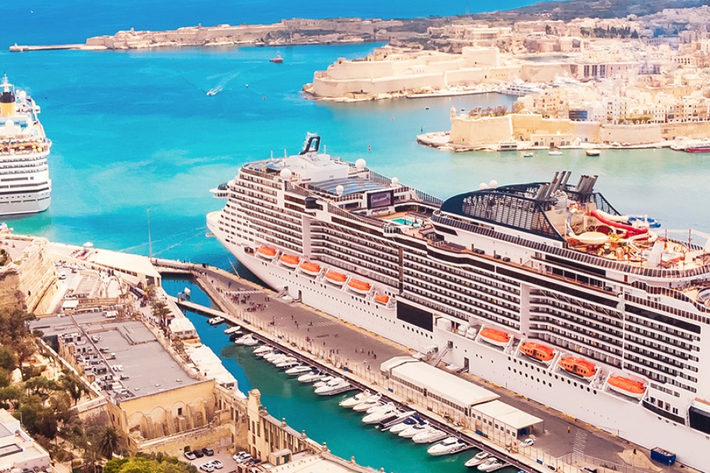 cruise ship docked in valleta malta