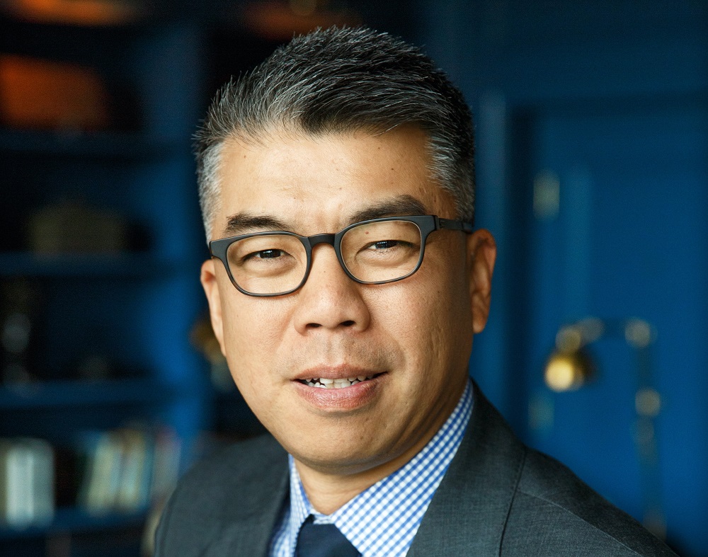 Headshot of new Pleasant Holidays president and CEO David Hu