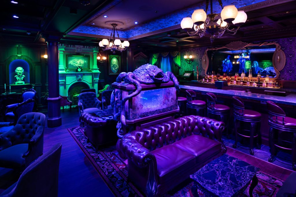 Haunted Mansion Parlor on Disney Cruise Line 