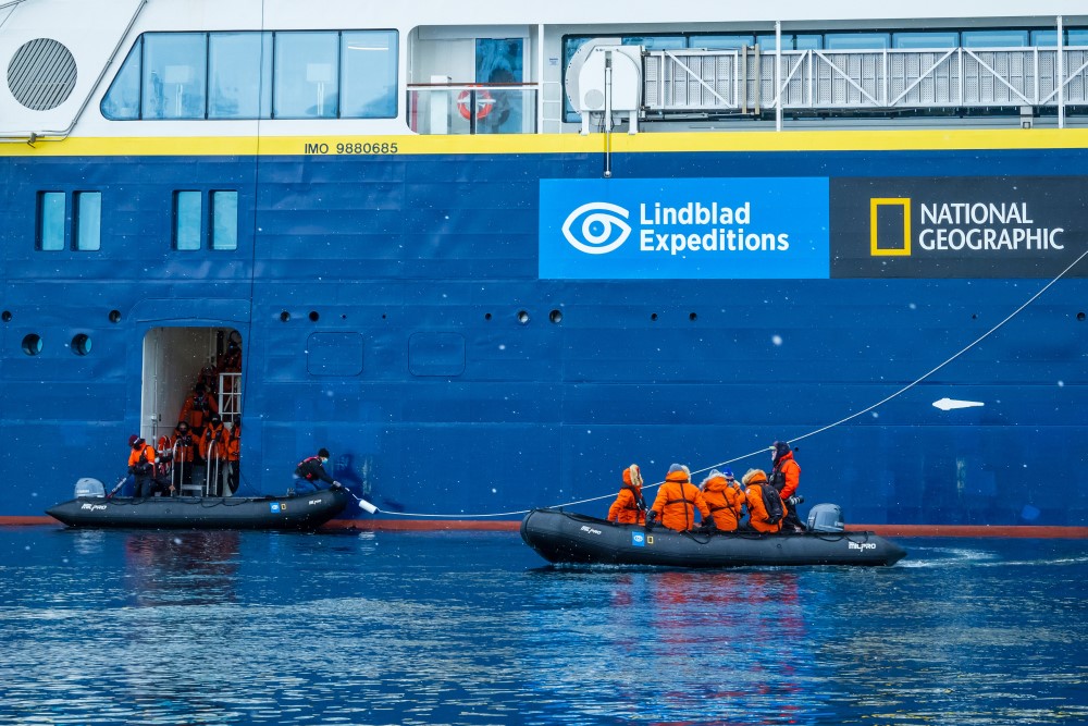 lindblad expeditions with national geographic branding in antarctica