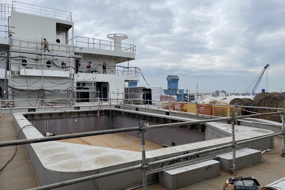 the foundations of the main pool onboard norwegian aqua during a shipyard tour