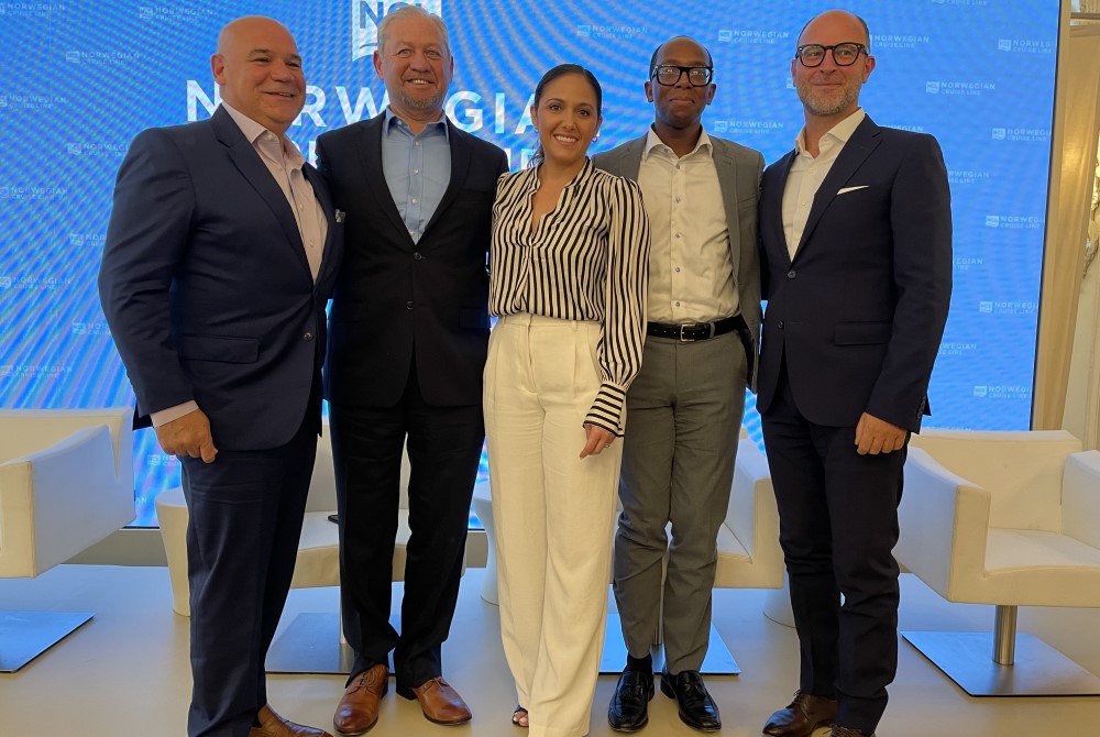 norwegian cruise line executives including david j herrera and Mark Kansley