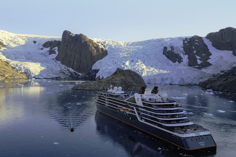 seabourn venture expedition cruise ship in the canadian arctic