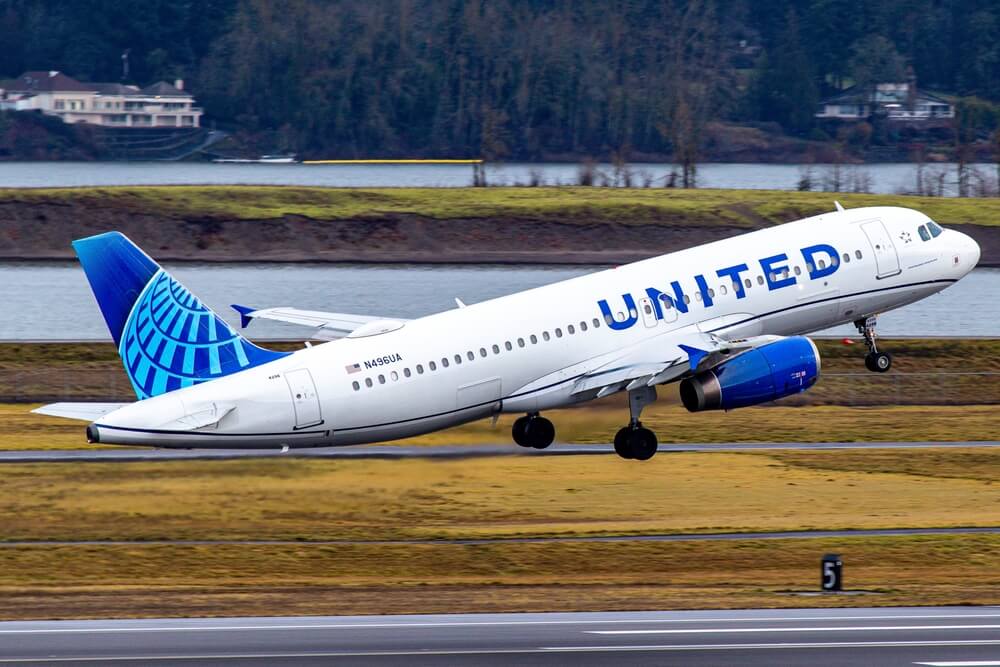 United Airlines plane taking off